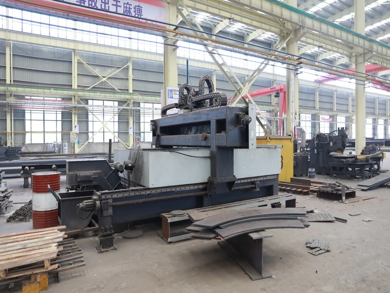 Steel Lattice Column vs Solid H‑Section Column Steel Lattice Column vs Solid H‑Section Column