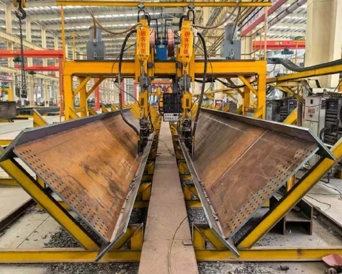 Submerged Arc Welding (SAW) Submerged Arc Welding (SAW)